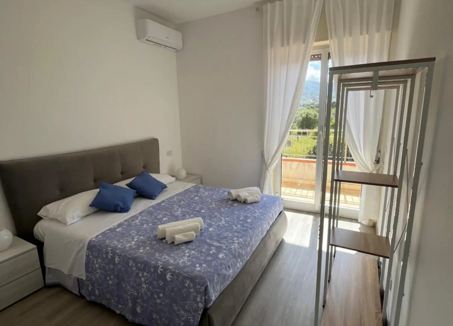 Graziella&Nicola Apartment Mongiove